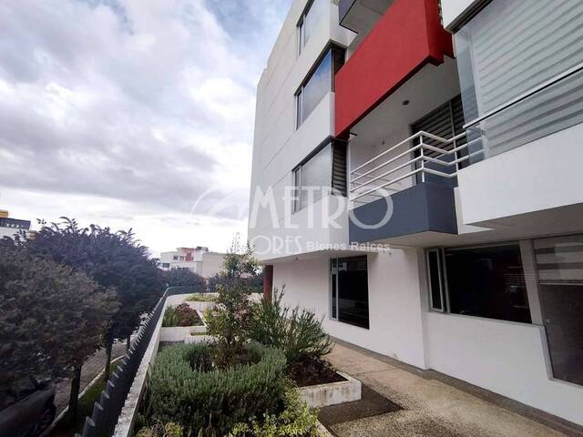 #1084 - Departamento para Venta en Quito - P - 2