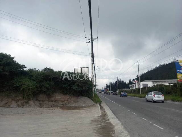 #1134 - Terreno para Venta en Quito - P - 3