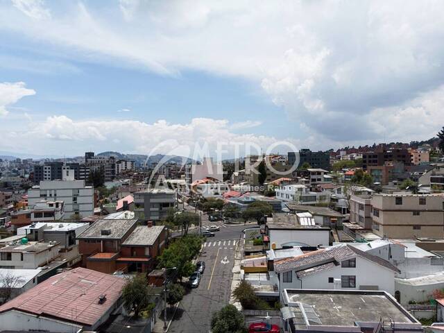 #1137 - Departamento para Venta en Quito - P - 3