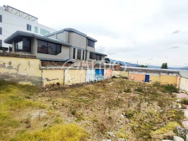 #1178 - Terreno para Venta en Quito - P - 1